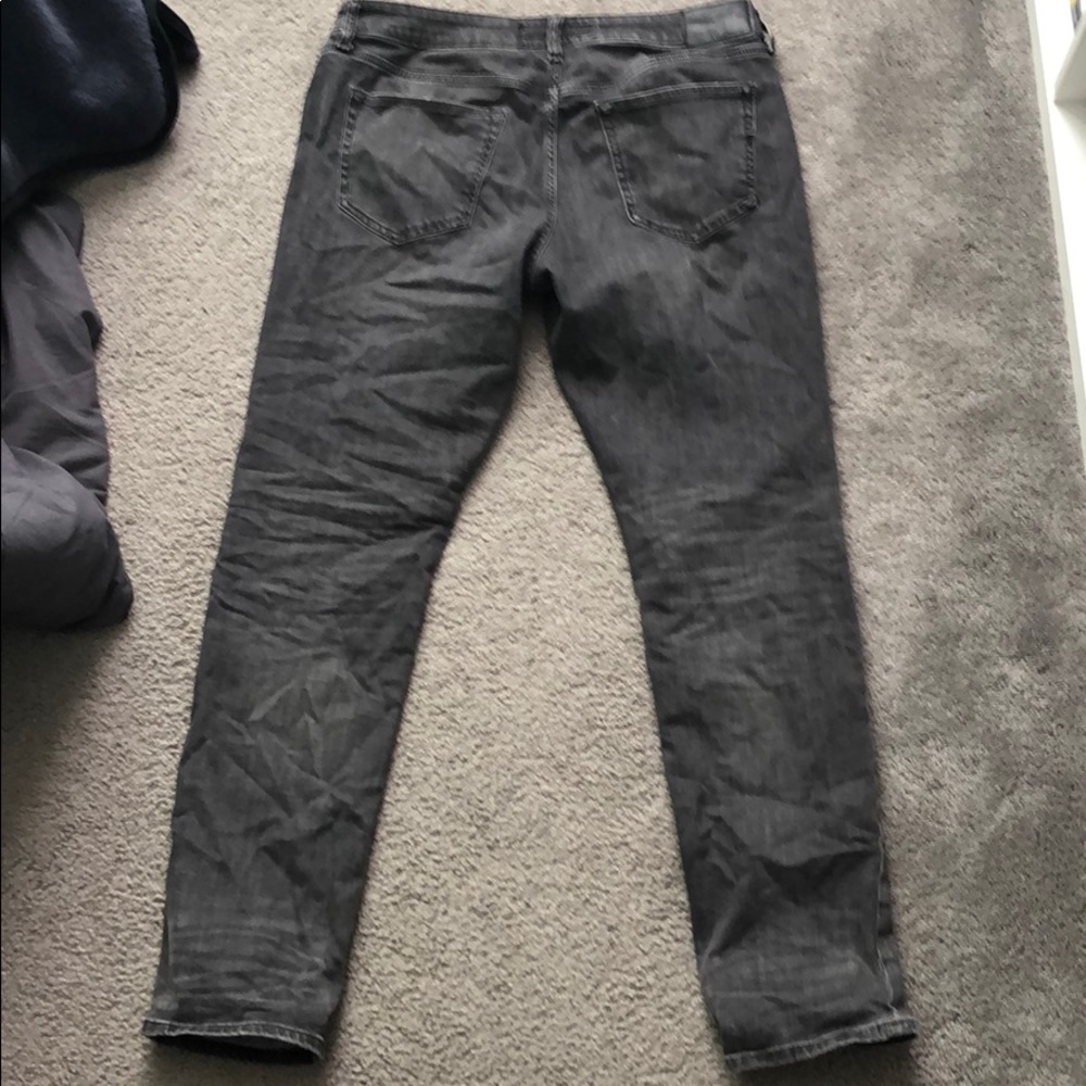 Express Jeans! - Picture 3 of 4